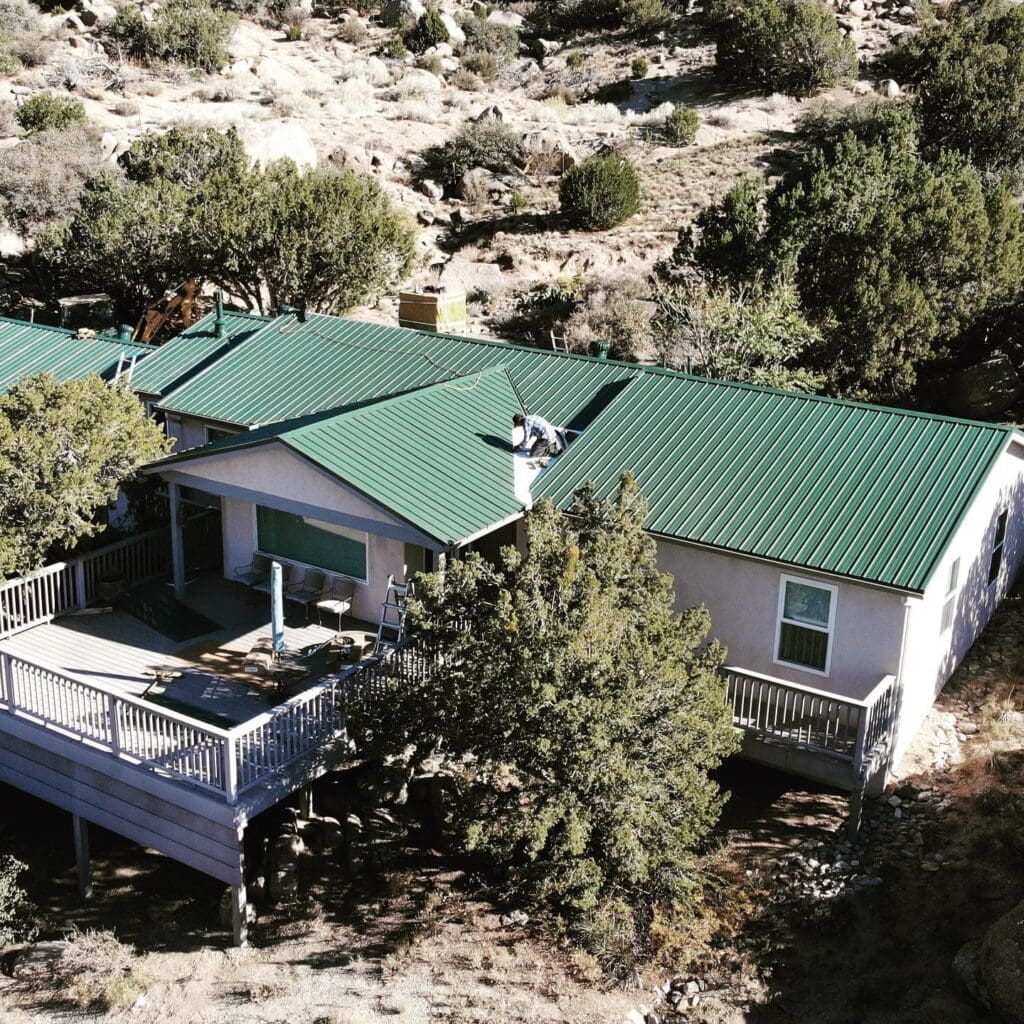 How Long Does a Metal Roof Last in New Mexico?